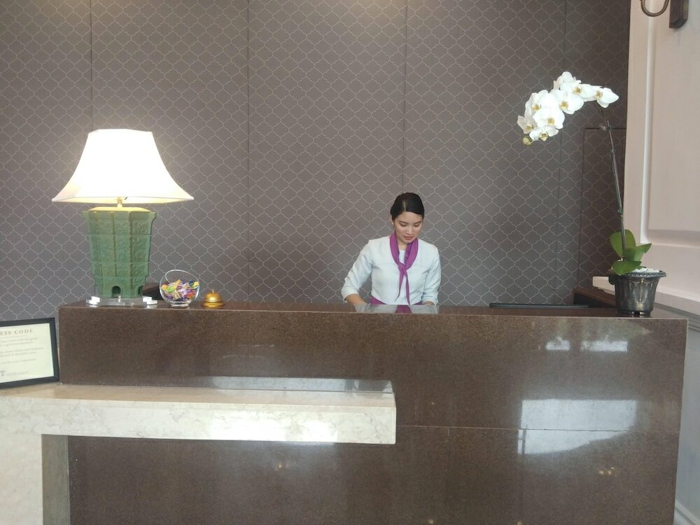 Фото The Mansion