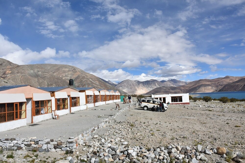 Фото Pangong Holiday Cottages
