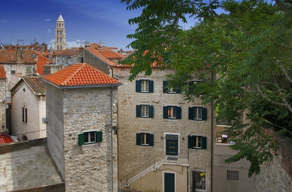 Фото Hotel Vestibul Palace