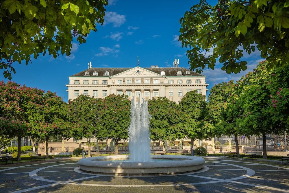 Фото  Esplanade Zagreb Hotel