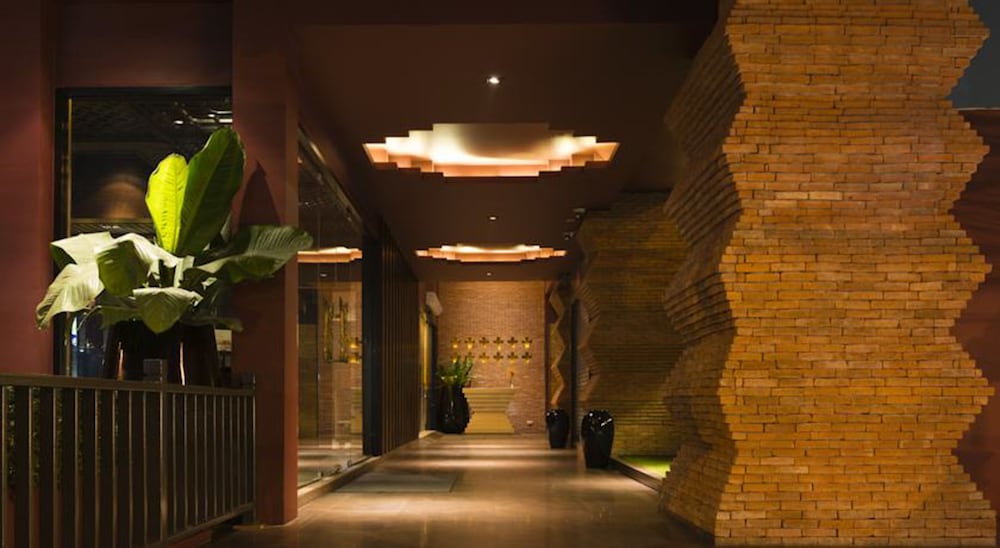 Фото Casa Nithra Bangkok