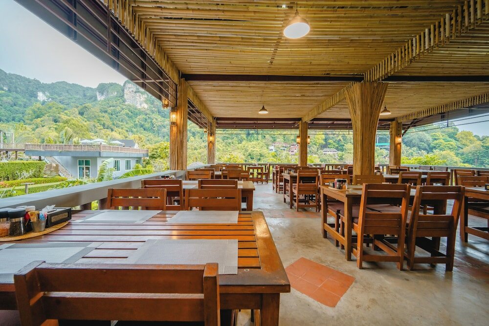 Фото Railay Phutawan Resort