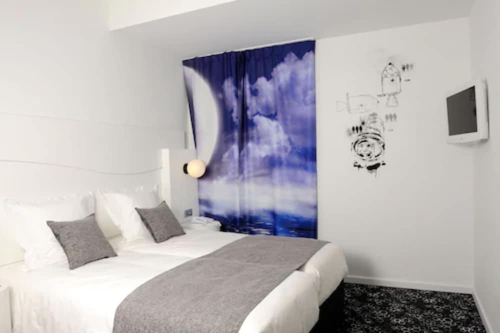 Фото Kyriad Prestige Perpignan Centre Del Mon