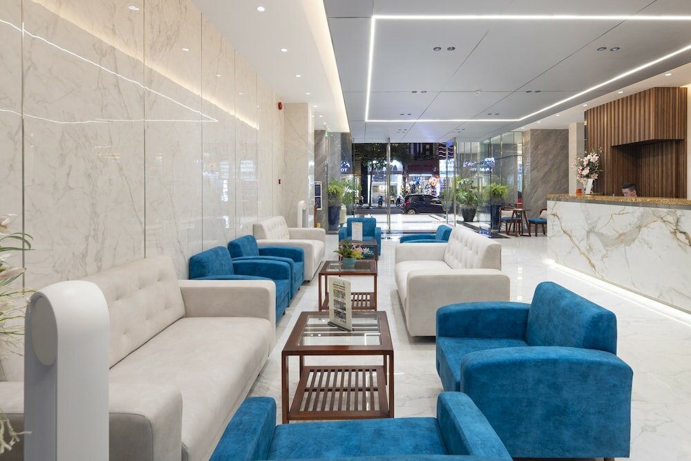 Фото The Summer Hotel