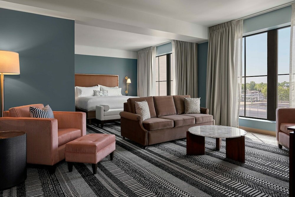 Фото The Memphian, a Tribute Portfolio Hotel