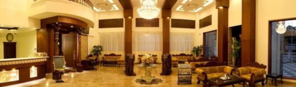 Фото Jc Residency Madurai