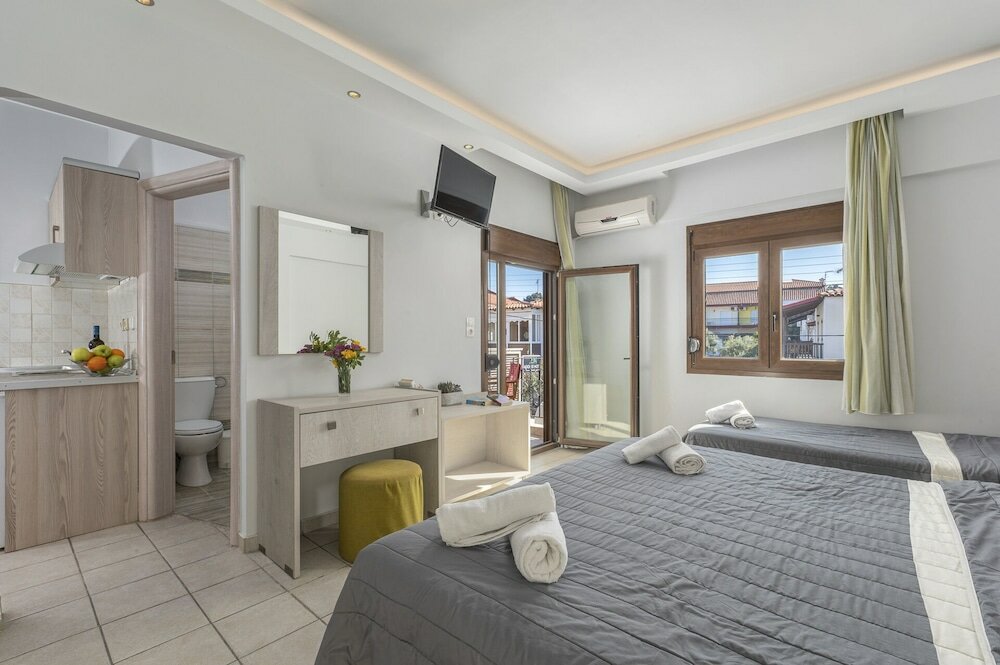 Фото Adonis Luxury Village