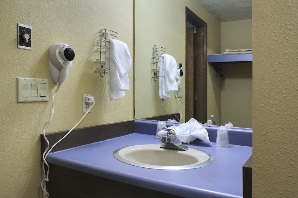 Фото Hi-Tide Oceanfront Inn