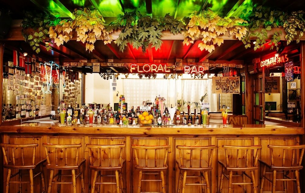 Фото Floral Hotel