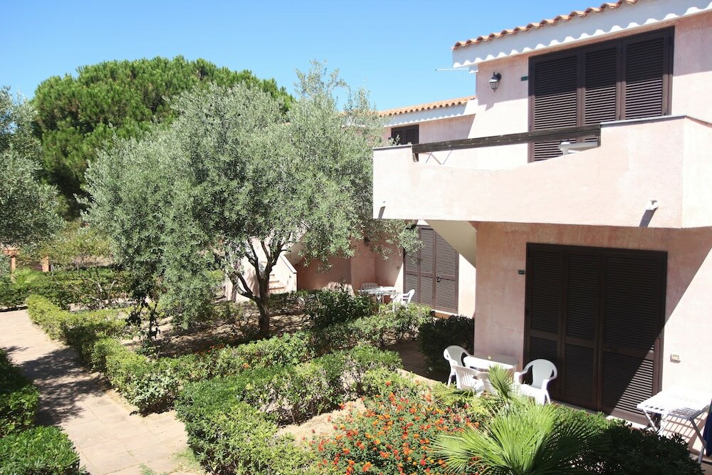 Фото Marina Manna Hotel & Club Village