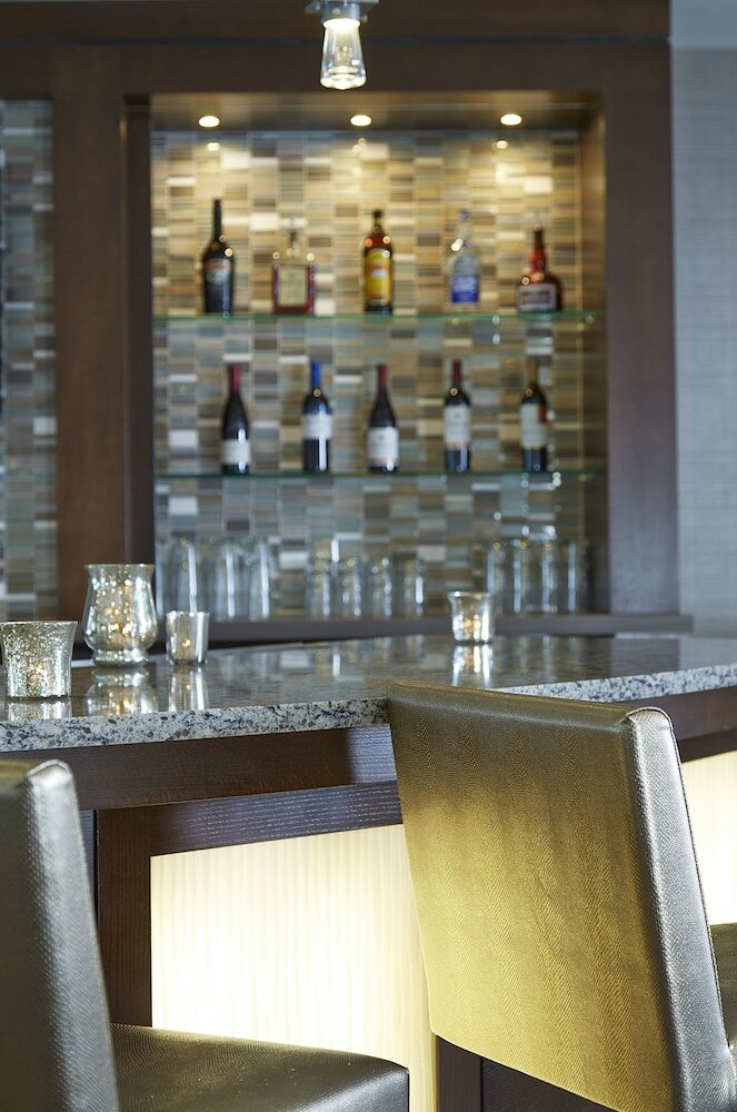 Фото Courtyard by Marriott Boston Natick