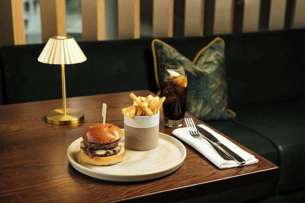 Фото Montcalm East, Autograph Collection