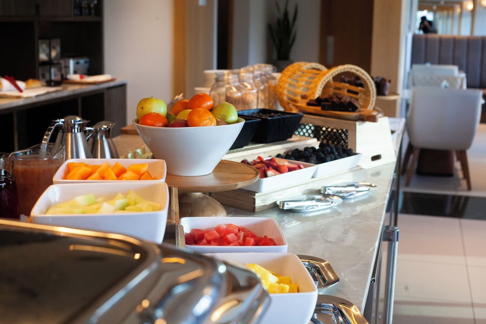 Фото Fairmont The Queen Elizabeth