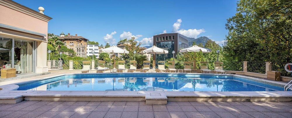 Фото Hotel De La Paix