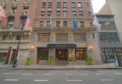 Внешний вид отеля The Iroquois New York в Нью-Йорке Сити, фото 1