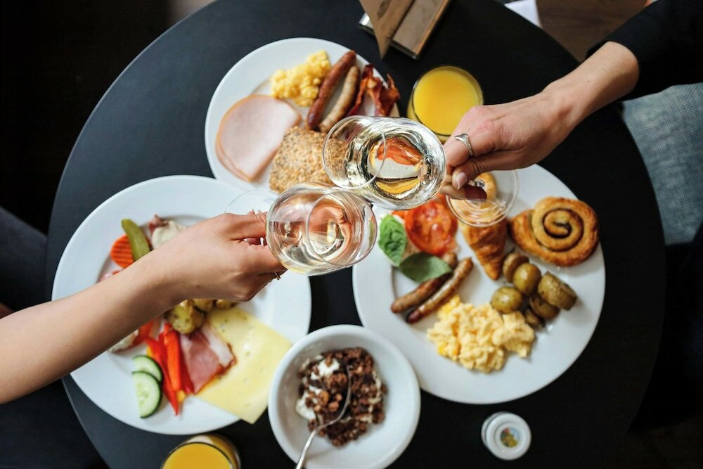 Фото Renaissance Hamburg Hotel