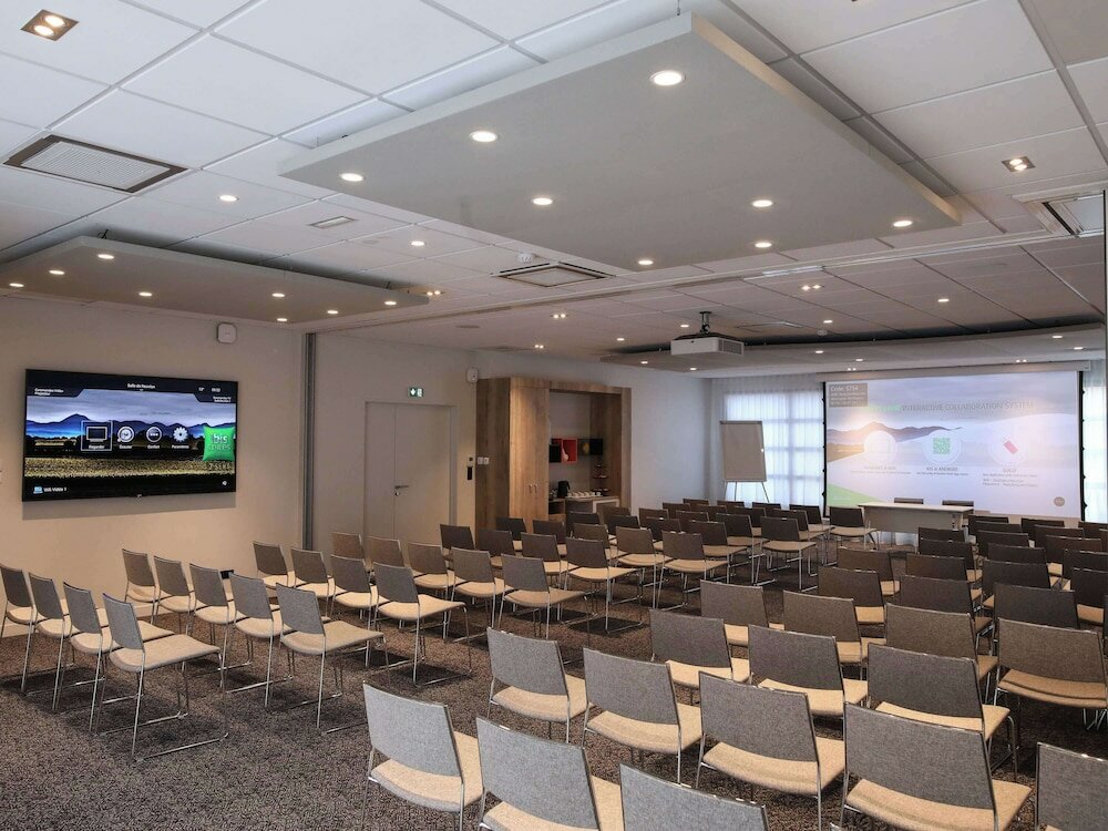 Фото Ibis Styles Clermont-Ferrand République