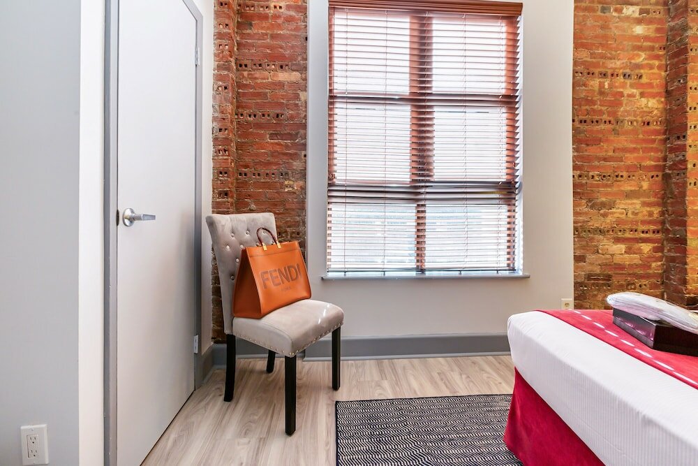 Фото Hotel St. James