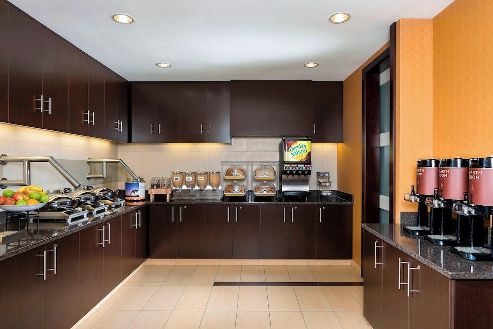 Фото Residence Inn Fargo
