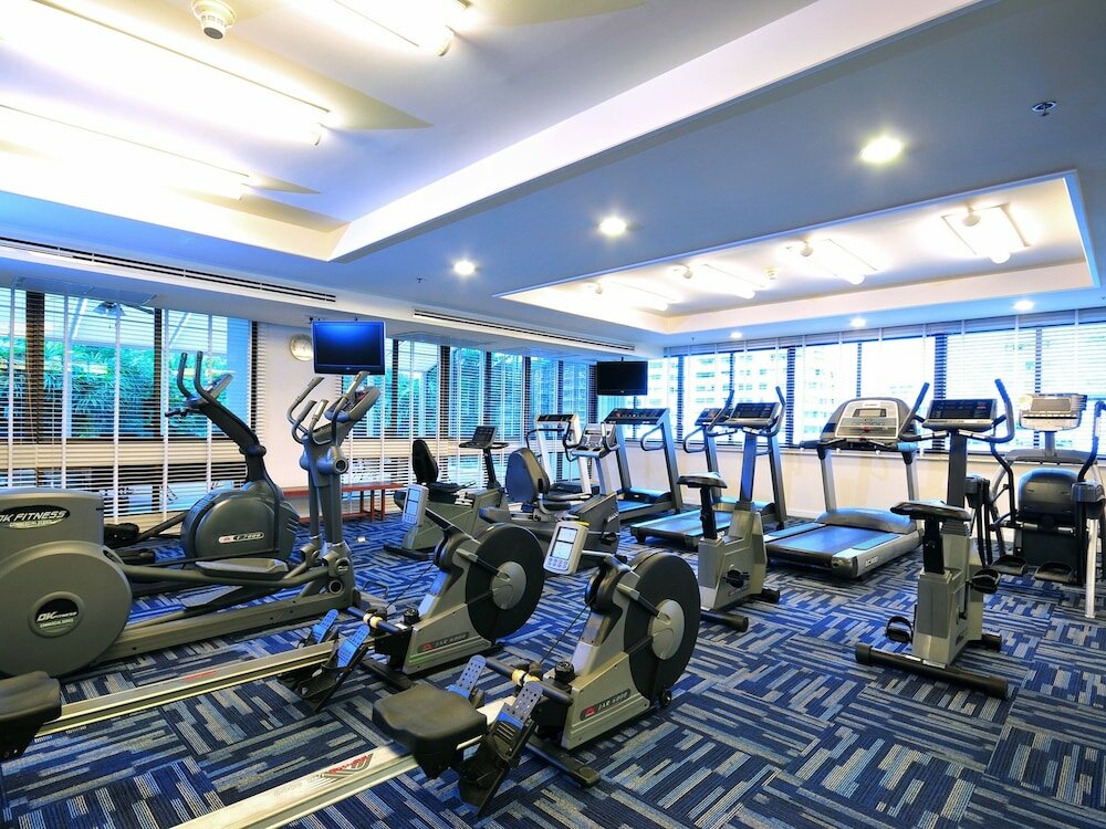 Фото Centre Point Sukhumvit 10