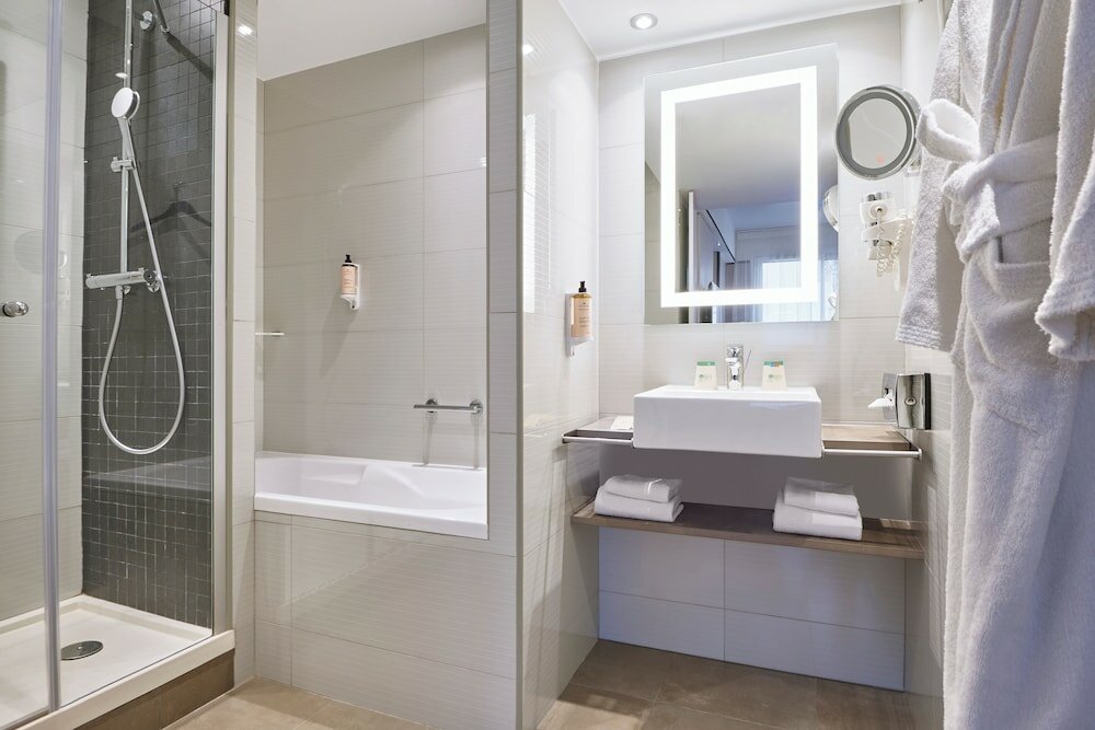 Фото Hotel Mercure Paris 15 Porte de Versailles