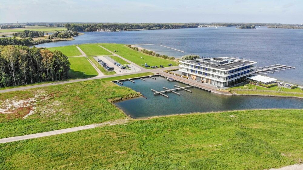 Фото Fletcher Hotel Het Veerse Meer