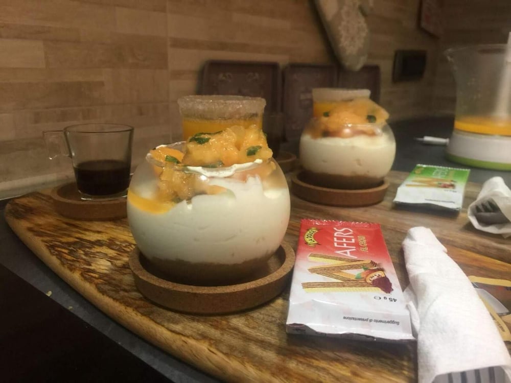 Фото Naples to live