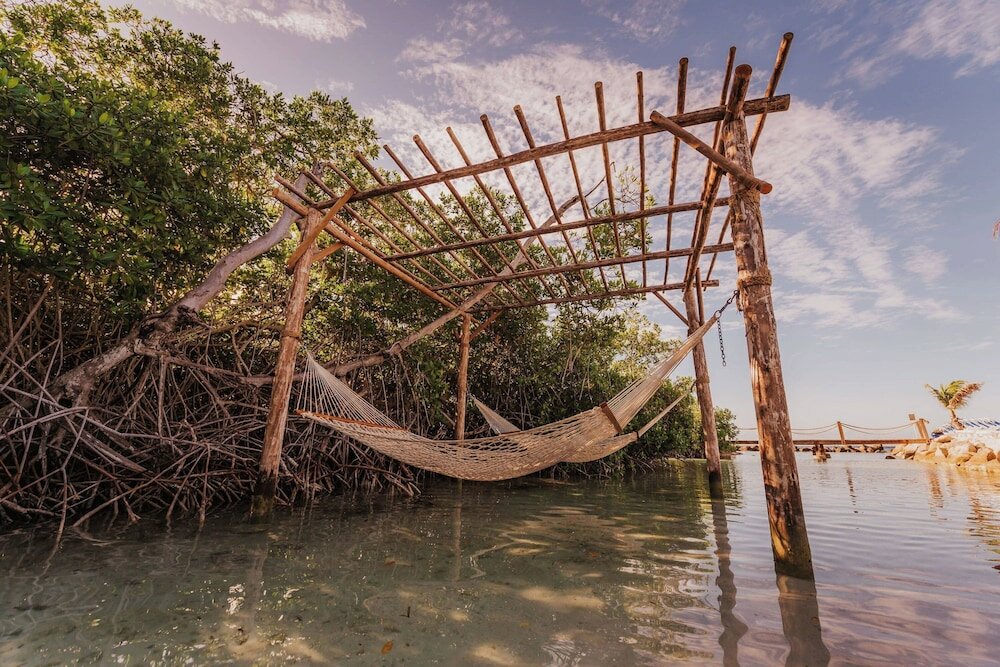 Фото Renaissance Wind Creek Aruba Resort