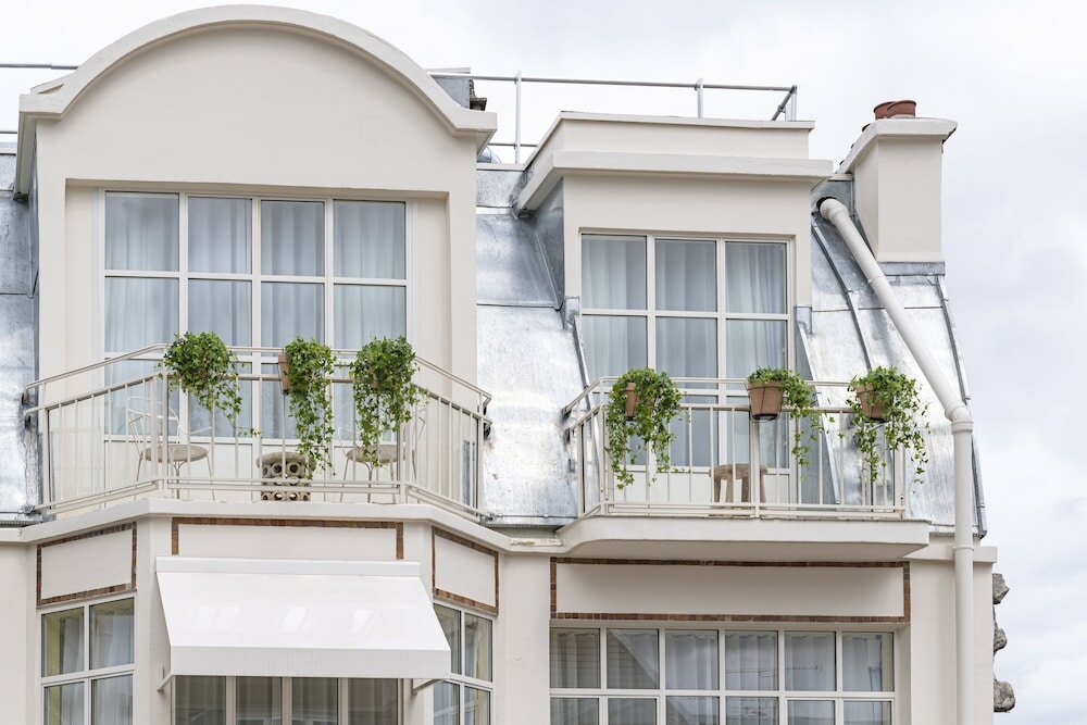 Фото 9Confidentiel