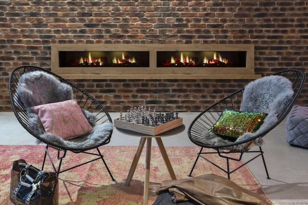 Фото Moxy Frankfurt City Center