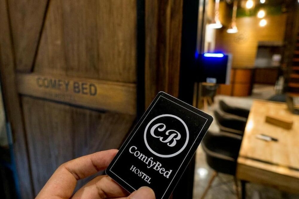 Фото Comfy Bed Hostel - Adults Only