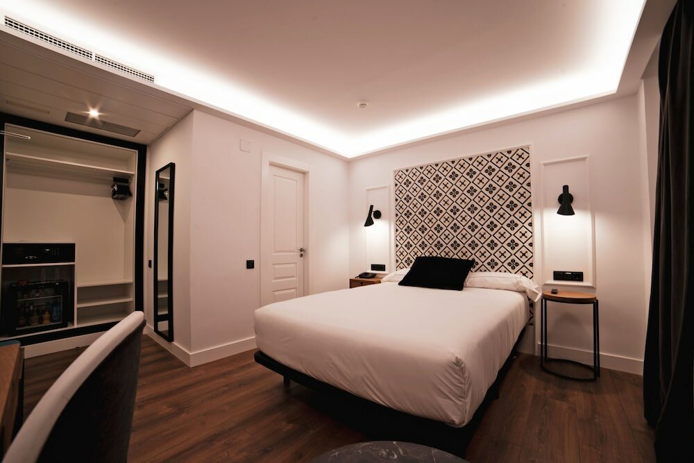 Фото Hotel Colón Plaza