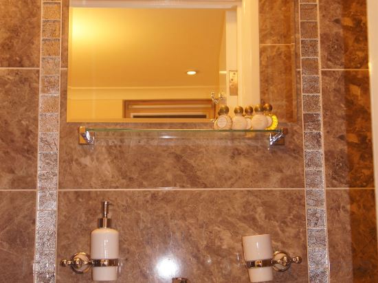 Фото Sapphire Hotel