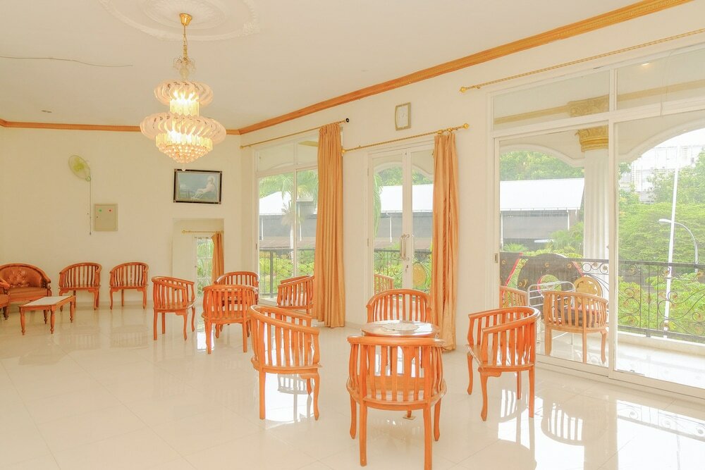 Фото Oyo 414 Loji Rejo Guest House