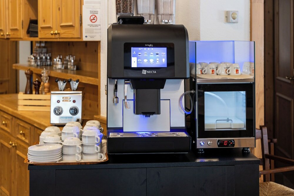 Фото Aparthotel Majestic