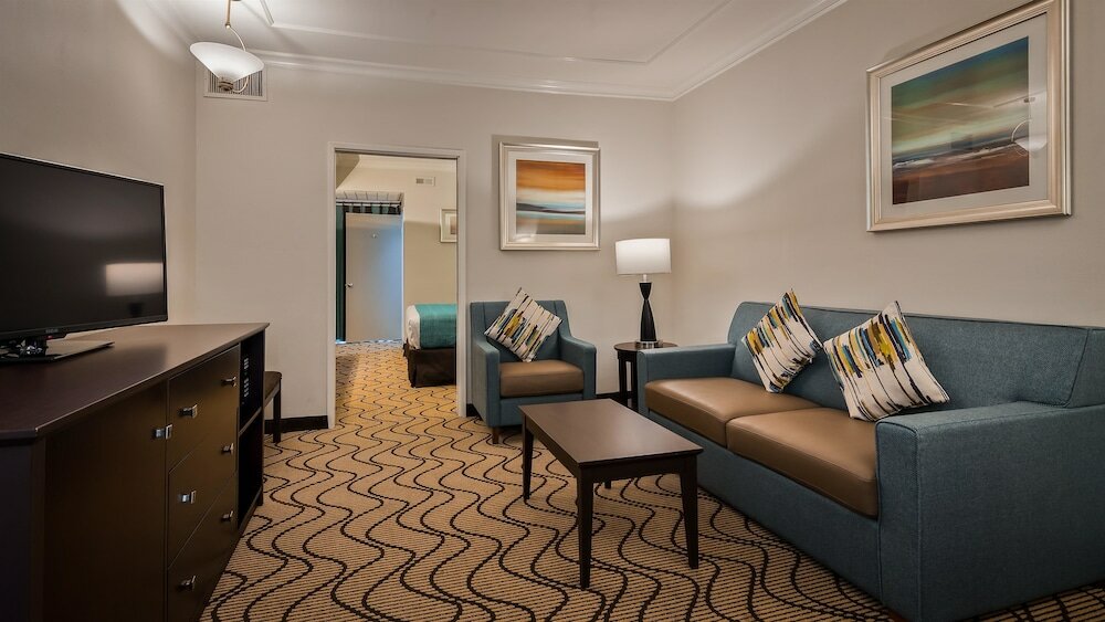 Фото Best Western Plus Irvine Spectrum Hotel