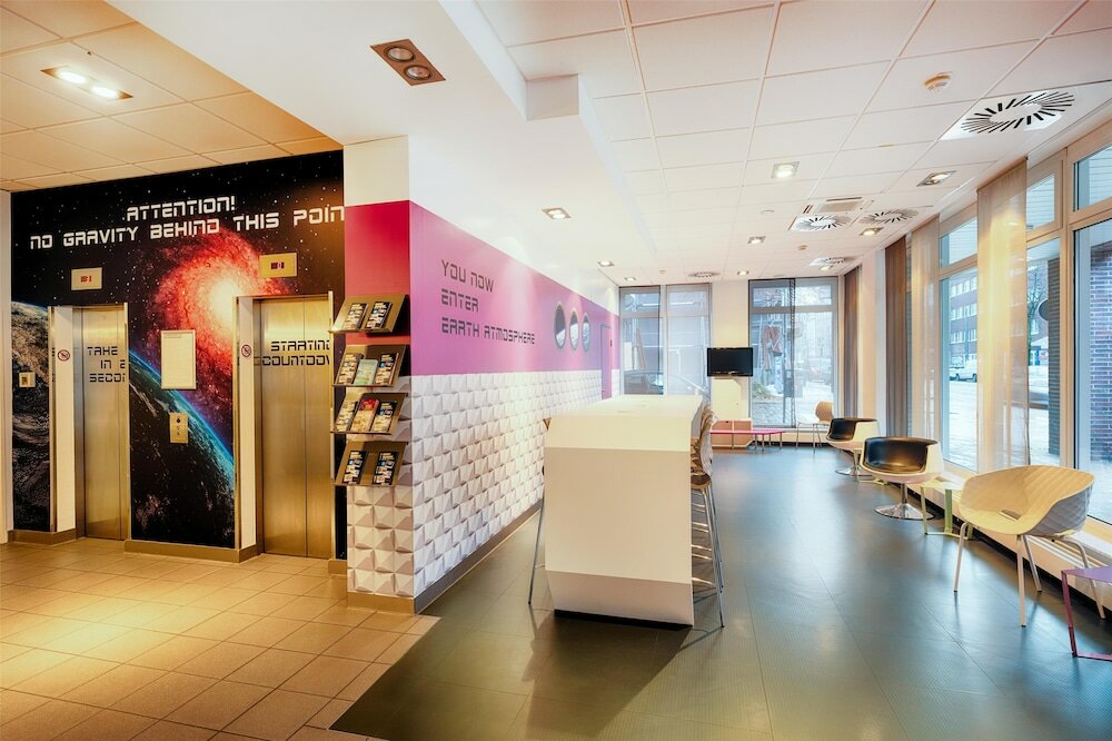 Фото B&b Hotel Bremen-Altstadt