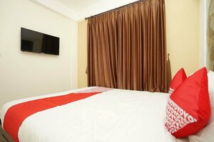 Erga Family Residence by Oyo Rooms (East Java, Сity of Surabaya), hotel