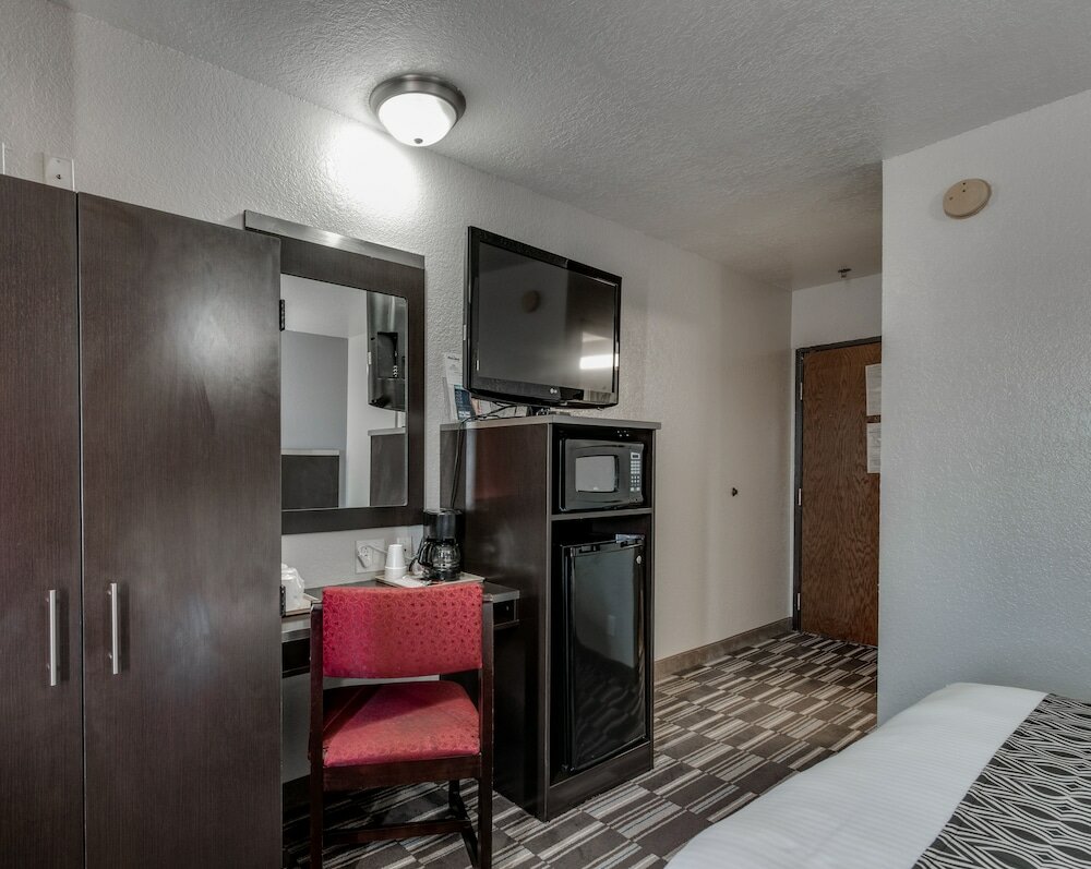 Фото Microtel Inn & Suites by Wyndham Oklahoma City Airport