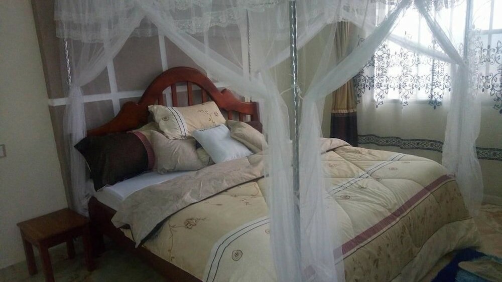 Фото Jowillis Hotel