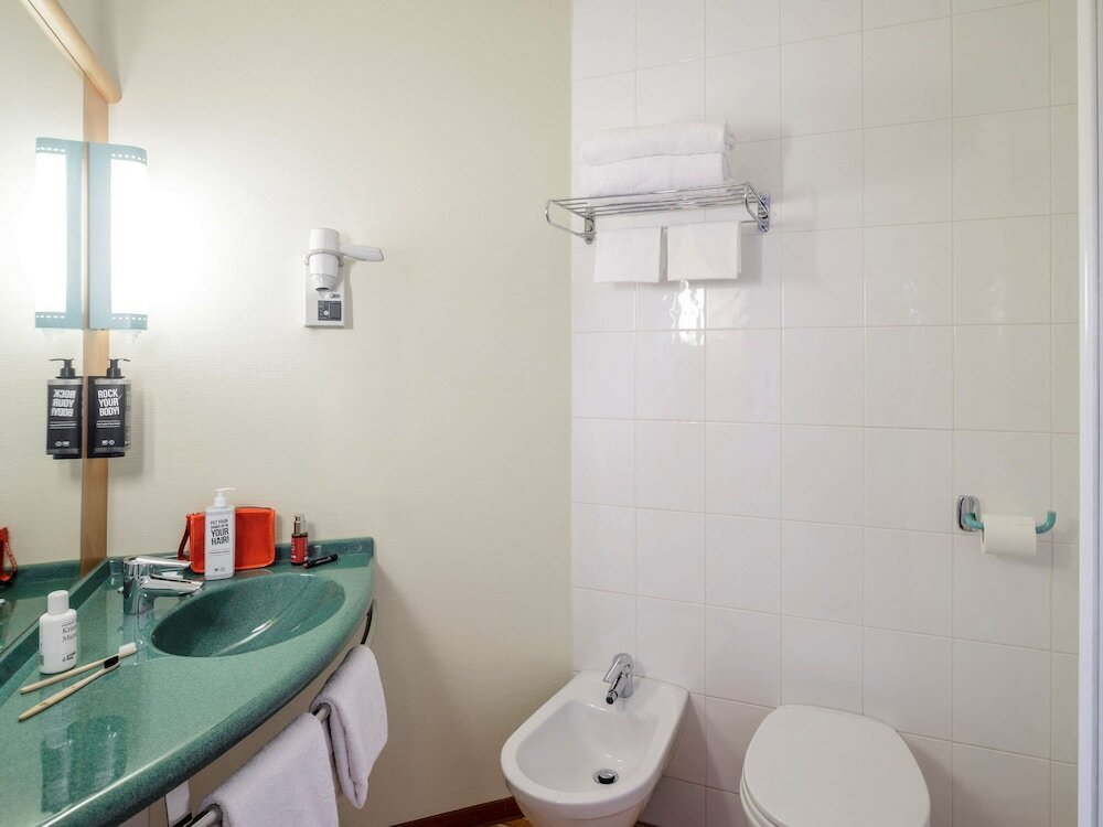 Фото ibis Milano Malpensa Aeroporto Hotel