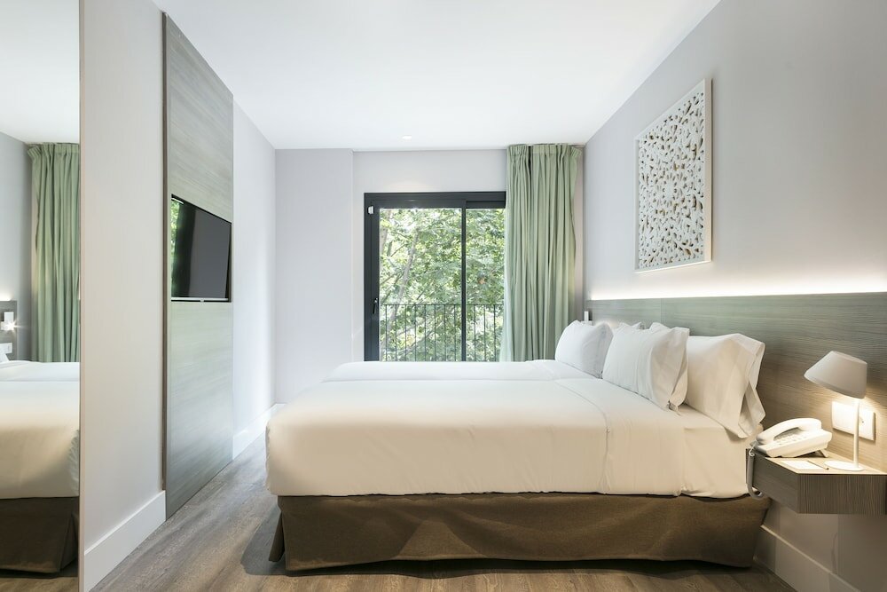 Фото Niu Barcelona