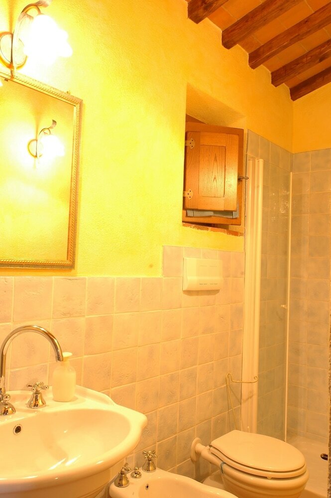 Фото Agriturismo Casale della Torre