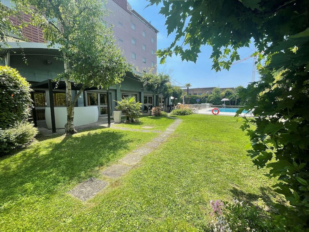 Фото Novotel Brescia 2