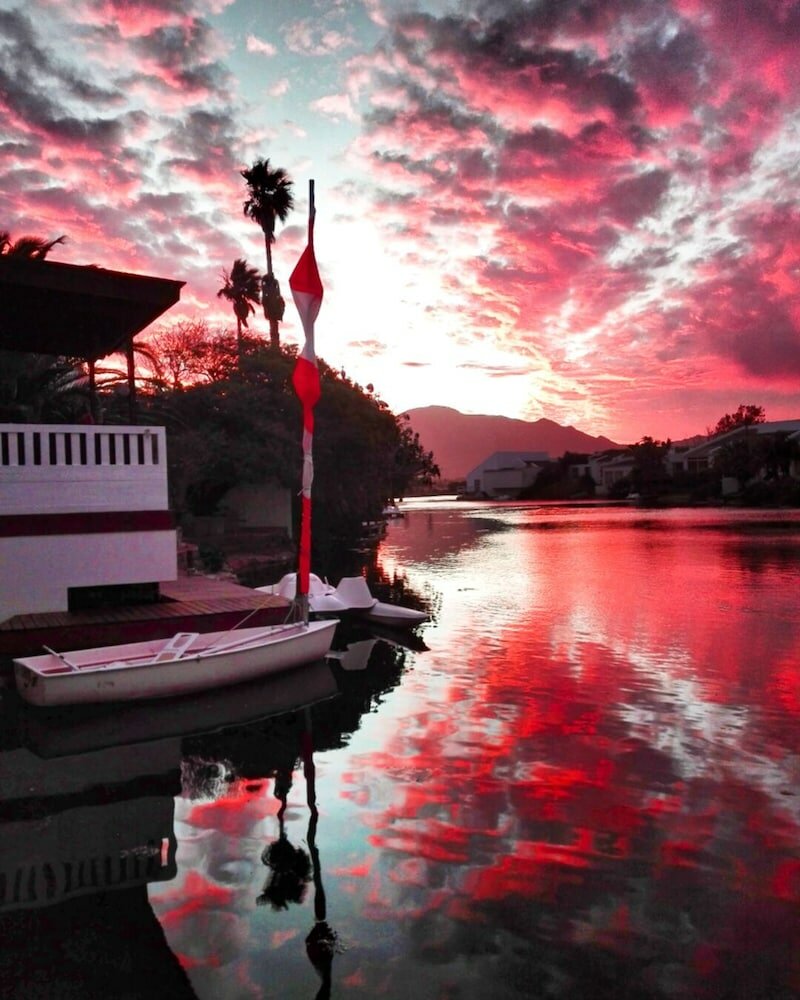 Фото Admiralty B&b