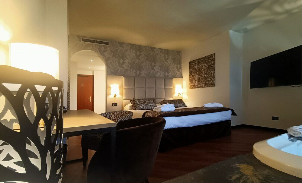 Фото Hotel Michelangelo Palace