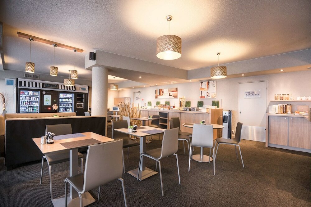 Фото Kyriad Le Bourget Centre - Parc Des Expositions