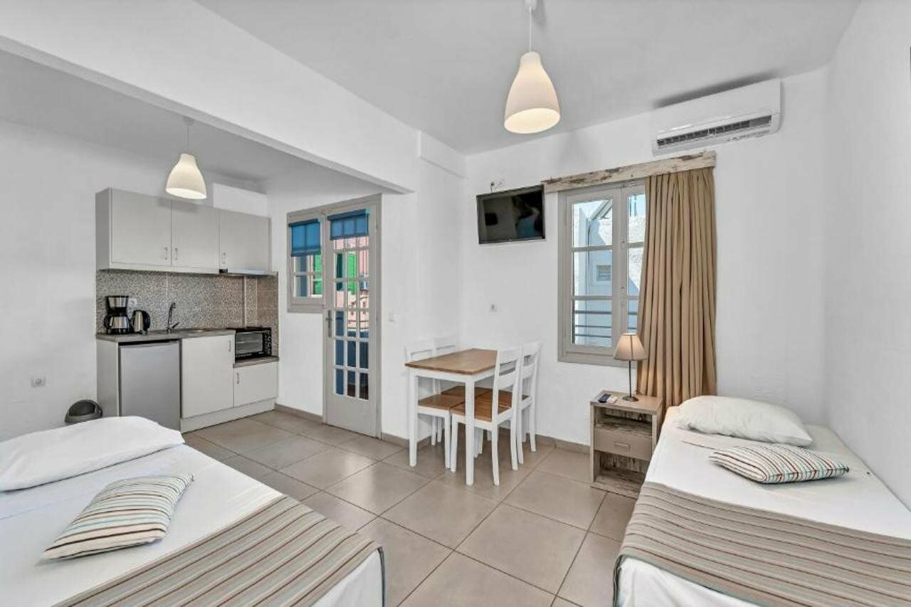 Фото Erato Hotel