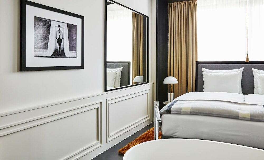 Фото Roomers Munich, Autograph Collection