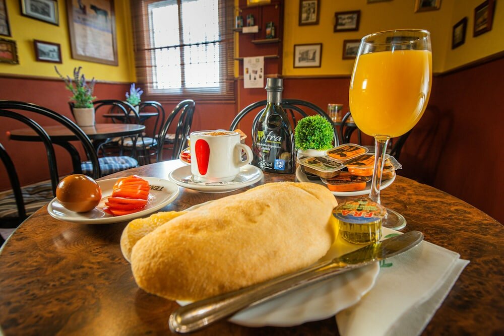 Фото Hotel Arunda II